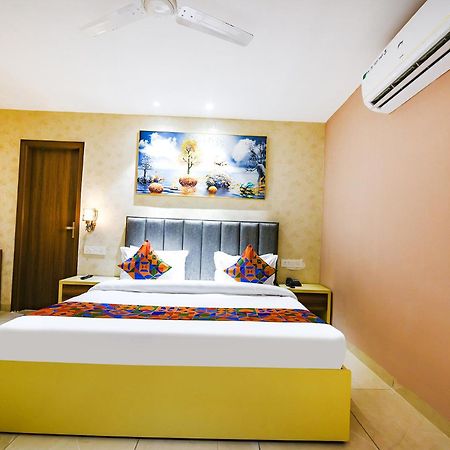 Fabhotel Supreme Suites Лудяна Екстериор снимка