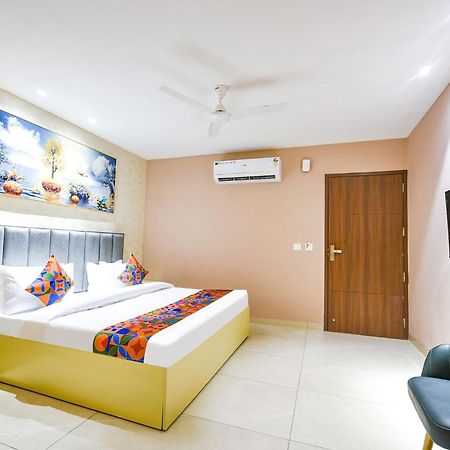 Fabhotel Supreme Suites Лудяна Екстериор снимка