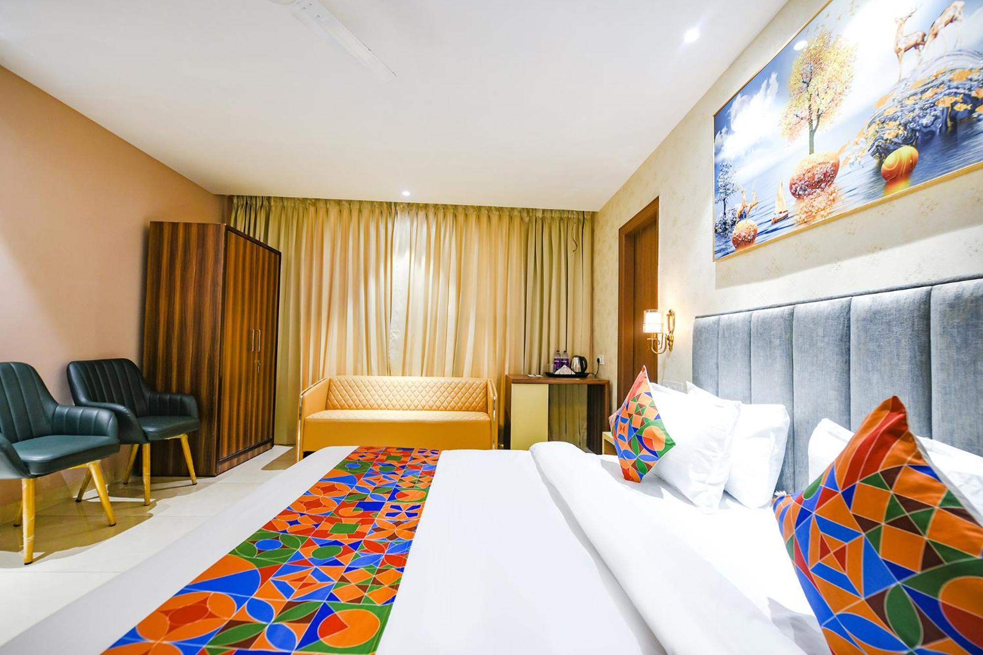 Fabhotel Supreme Suites Лудяна Екстериор снимка