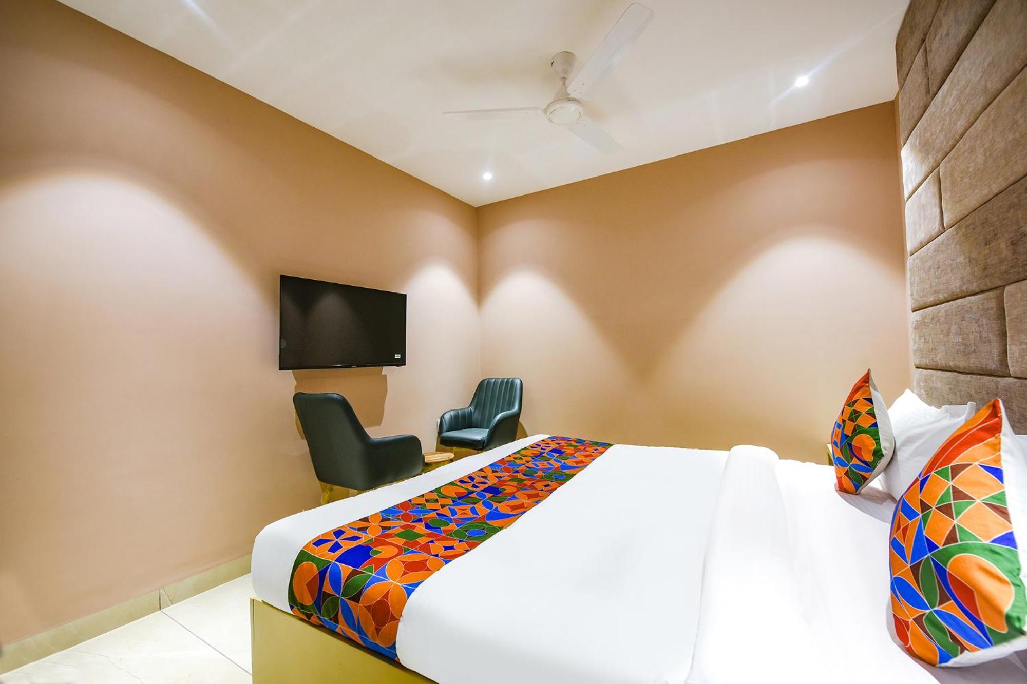 Fabhotel Supreme Suites Лудяна Екстериор снимка