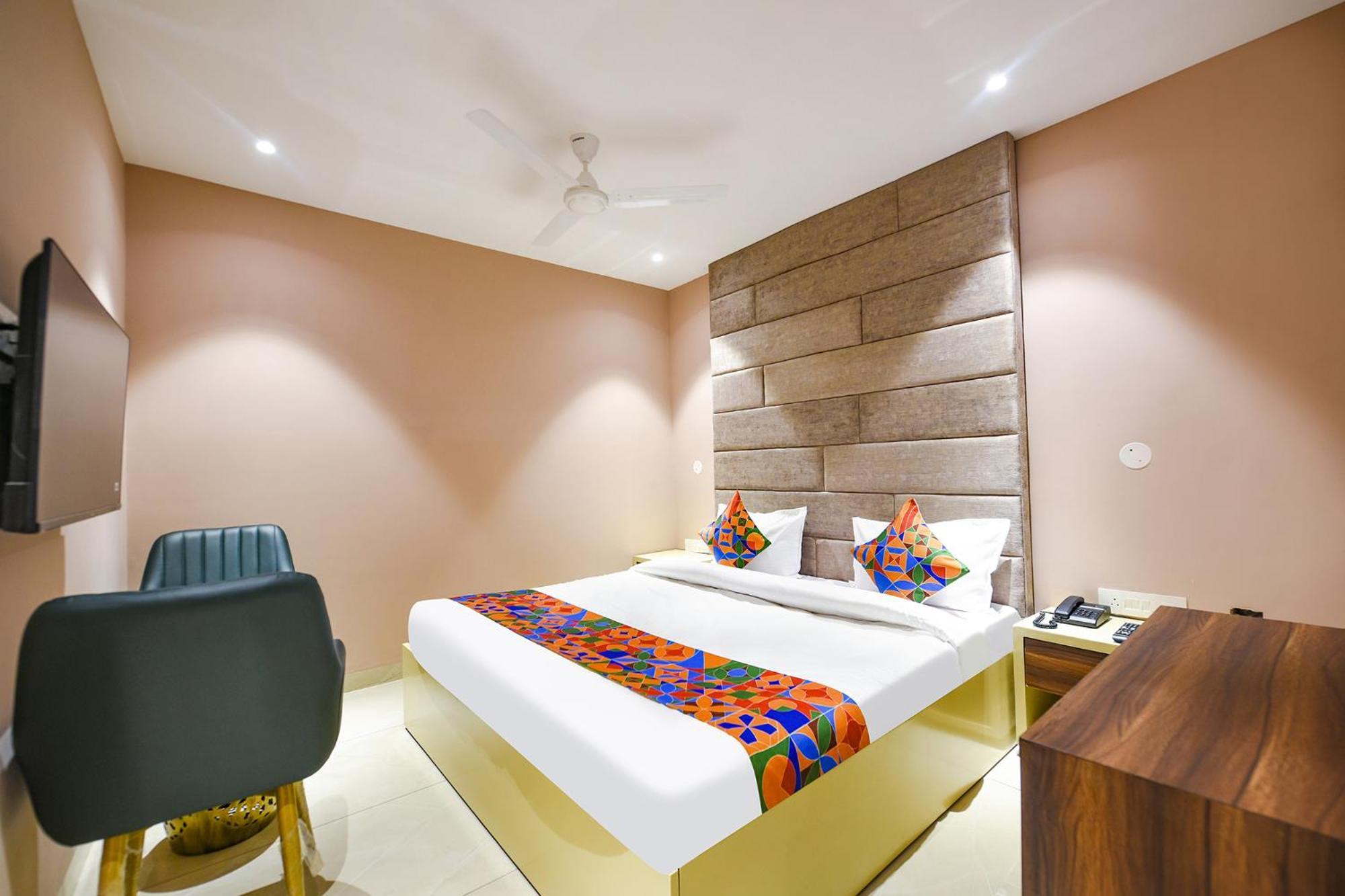 Fabhotel Supreme Suites Лудяна Екстериор снимка